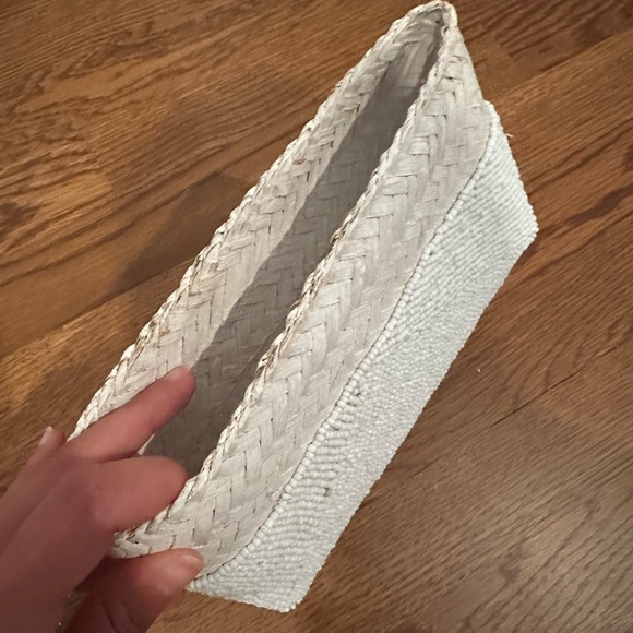 Poppy + Sage Zoe Beaded Clutch - Picture 4 of 11